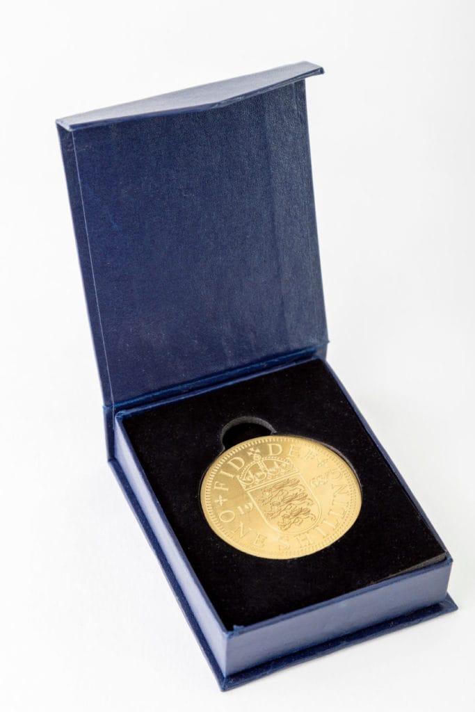 Queens Shilling - Personalised Service Coin - Image 8
