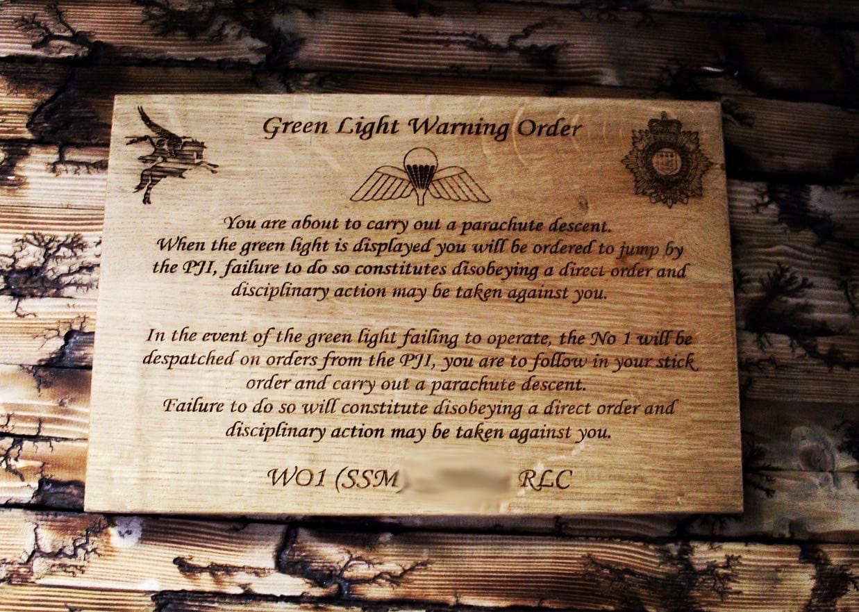 Solid Oak Personalised Green Light Warning Order - Image 4